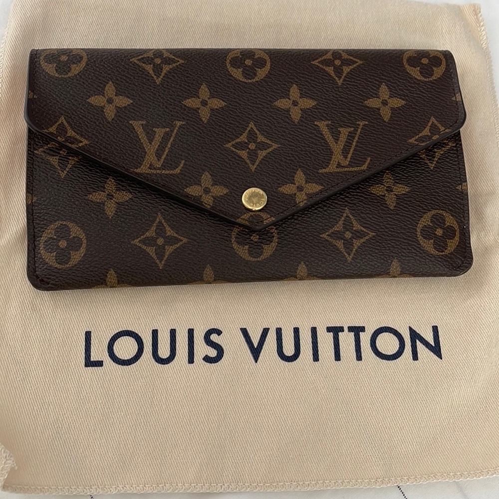 Like new Jeanne Louis Vuitton wallet